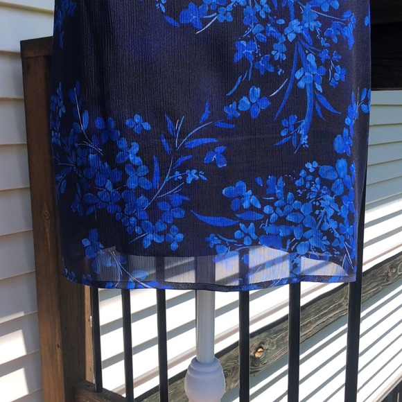 Navy Floral Shirt Dress by Express - Picture 12 of 16